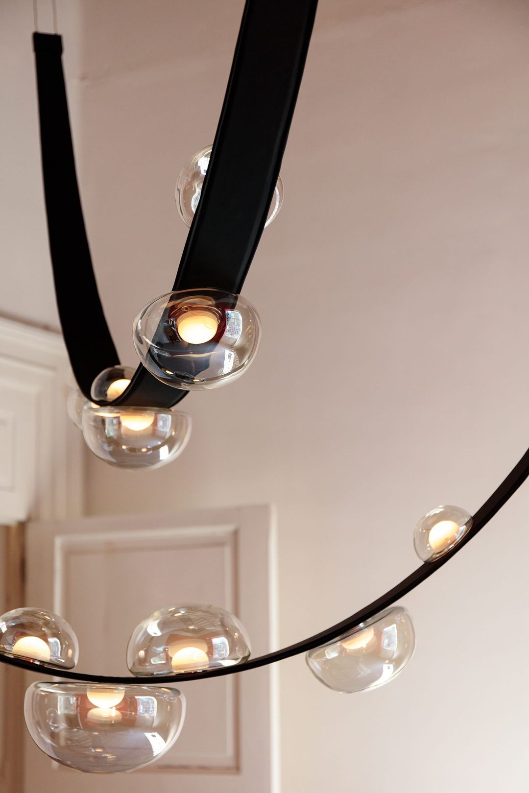 Minimalist Leather Belt Chandelier for Dining / living Room