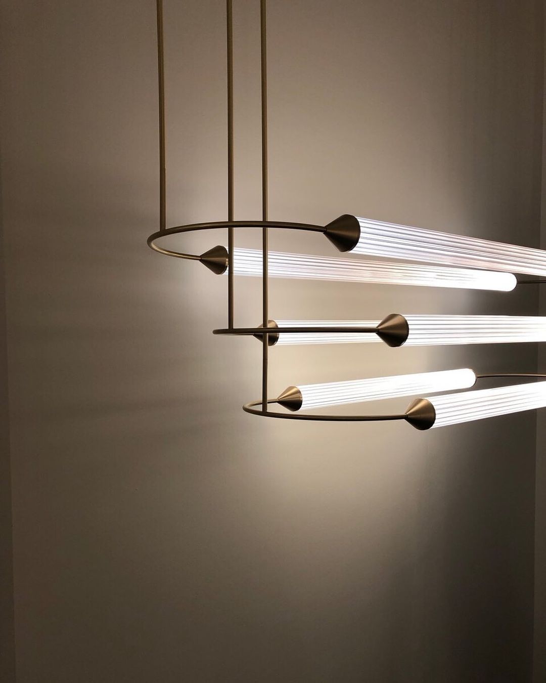 Minimalism Brass Ellipse LED Chandelier Horizontal Design for Kitchen Island and Dining Room