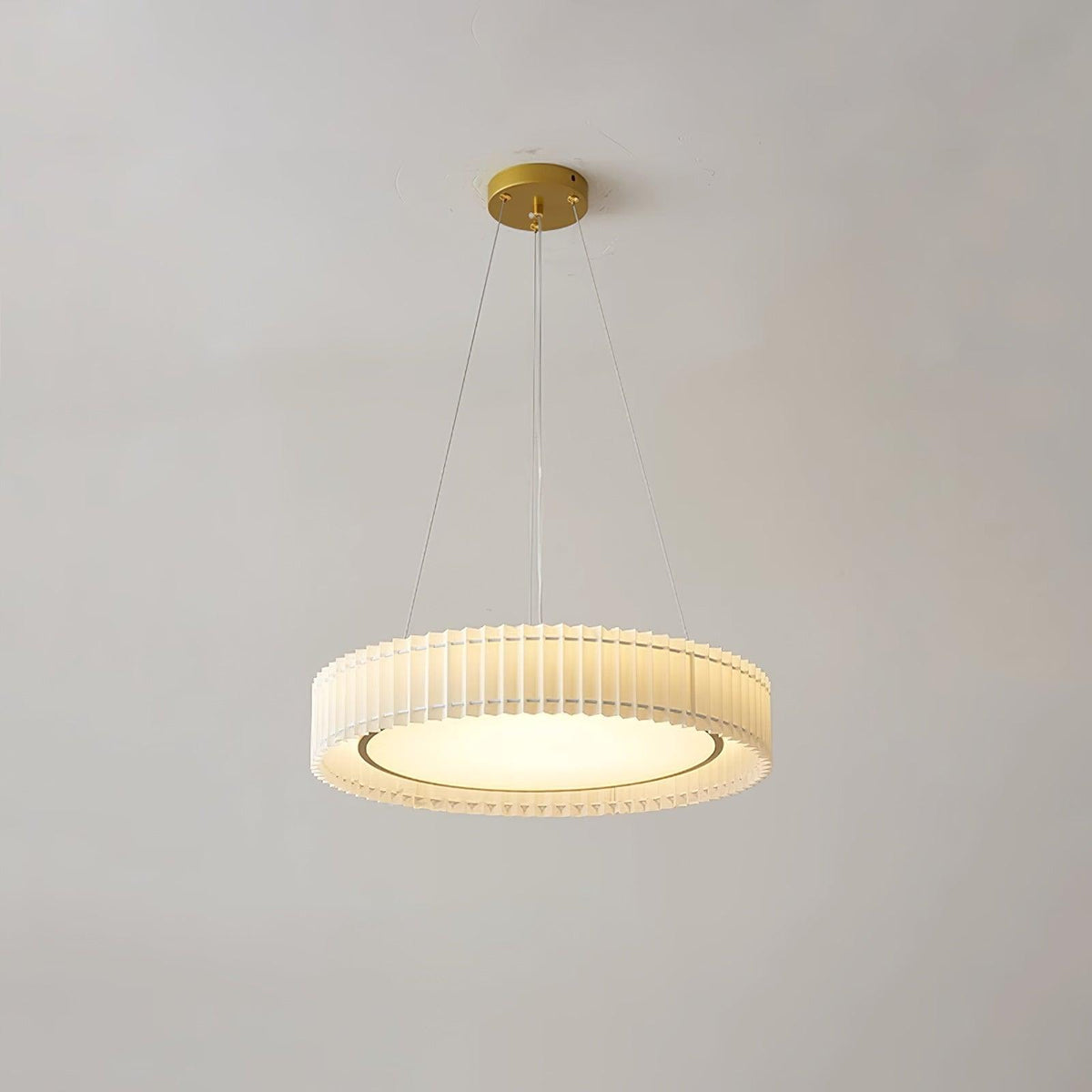 Round Pleated Pendant Lamp
