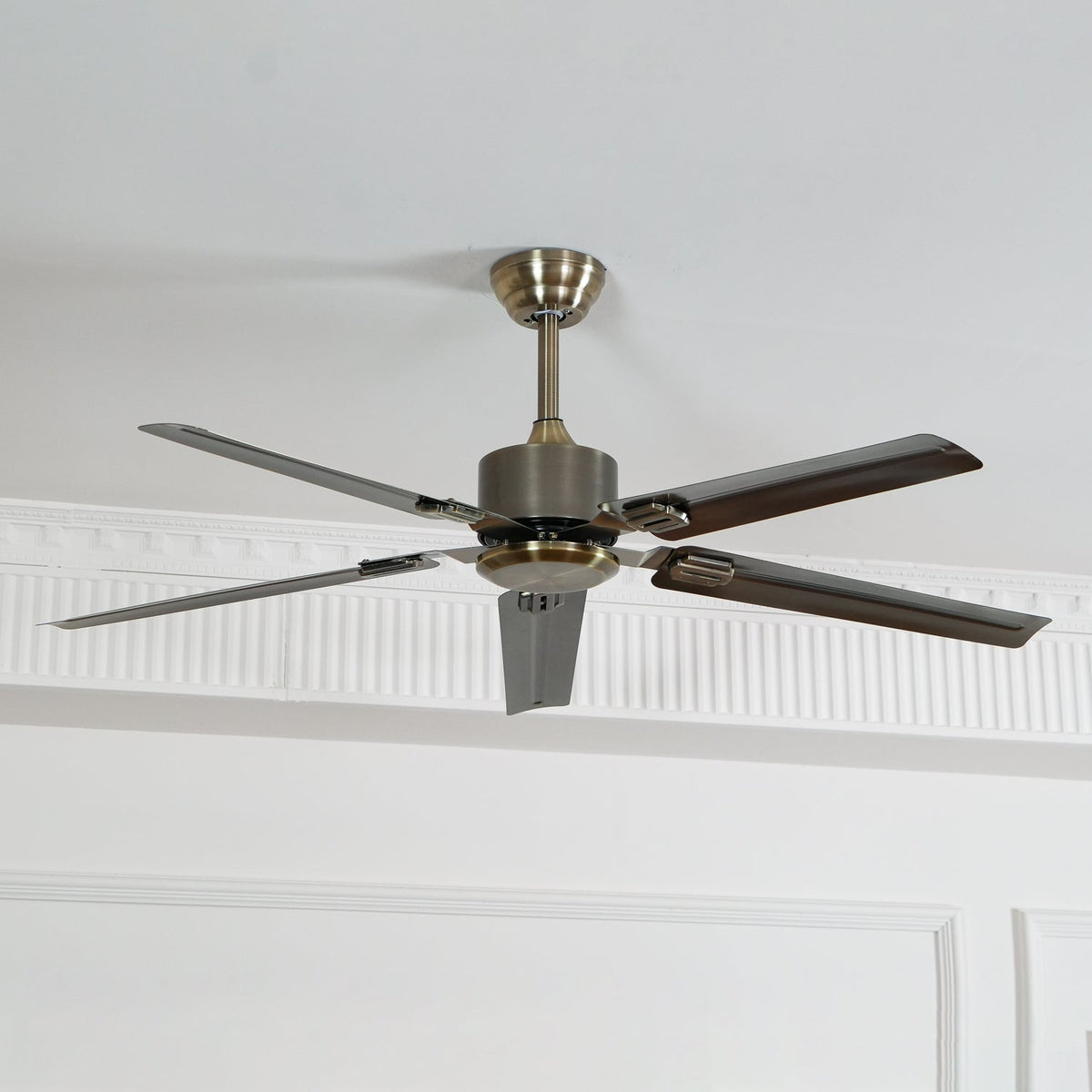 Rozzen Ceiling Fan 52≦