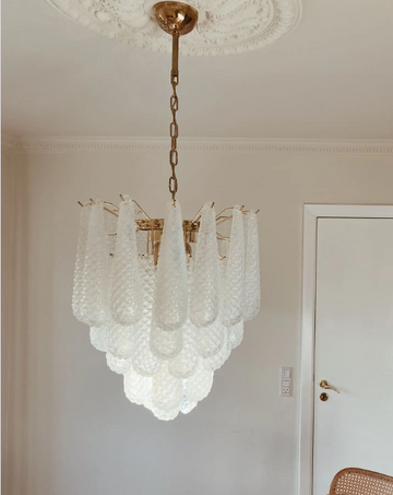 Murano Chandelier – Drop – 41 Glasses – Opalino