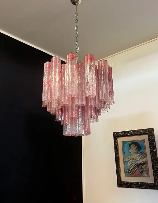 Murano Glass Chandelier – 36 Tubes – Alabaster Pink