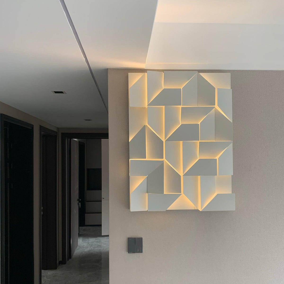 Shadows Rechargeable Grand Sconce