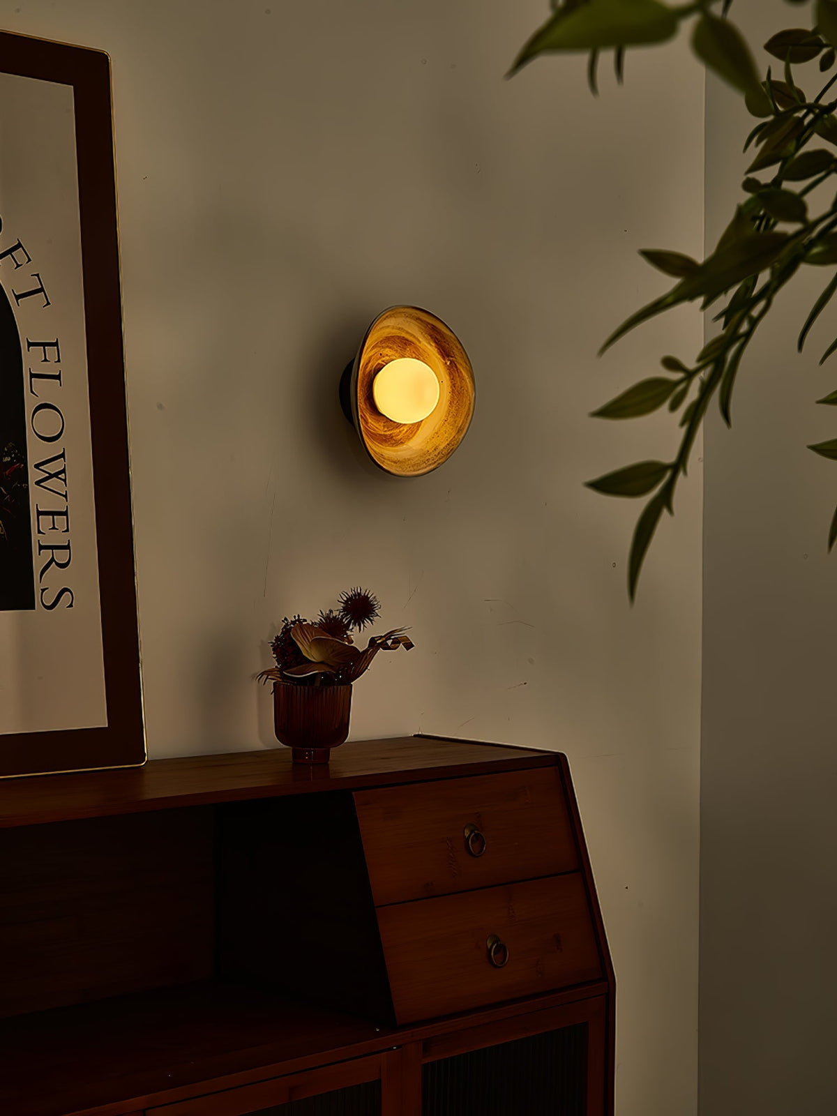 Solune Wall Light