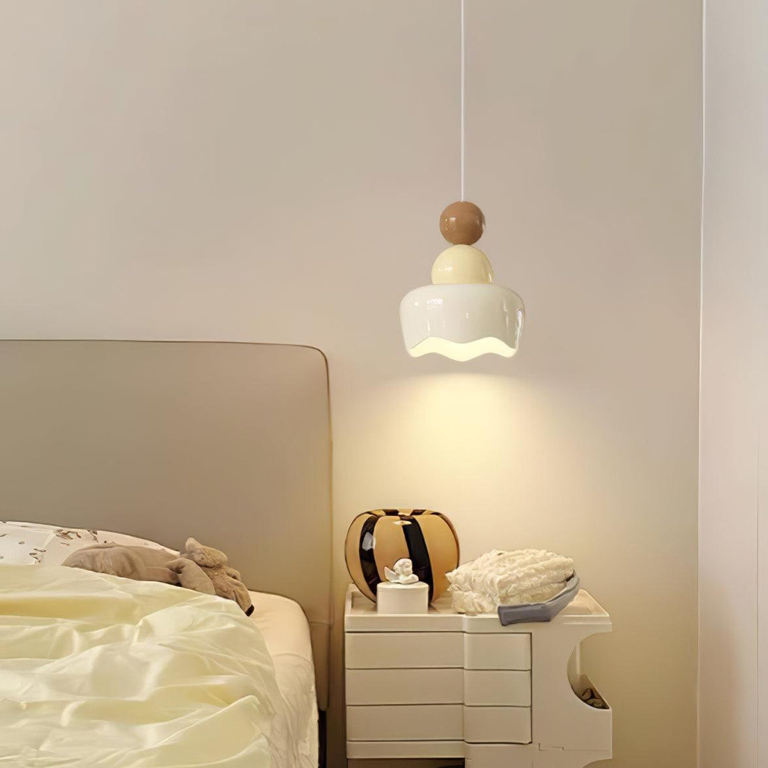 Sunny Rain Doll Pendant Lamp