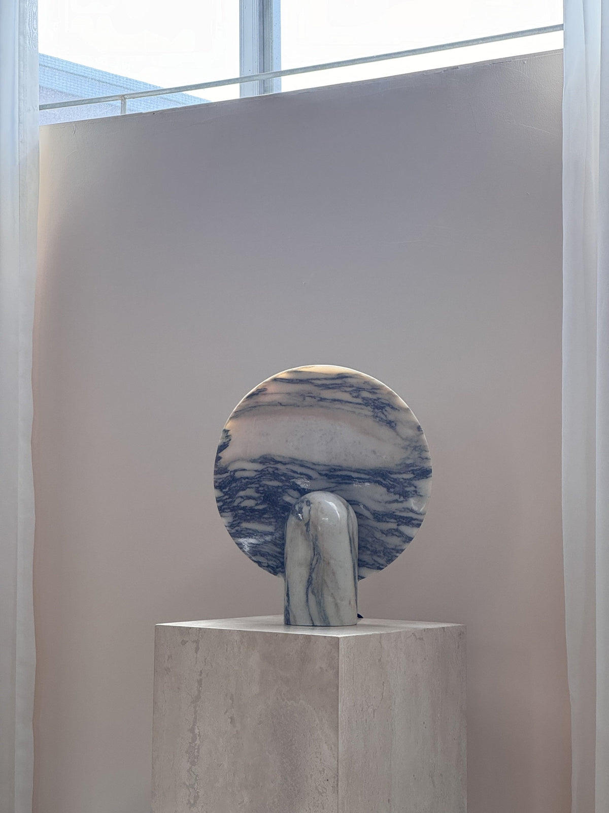 Surface Table Lamp