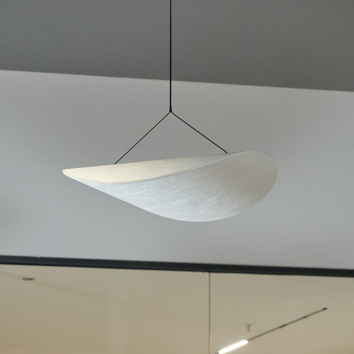 Tense Dupont Paper Pendant Lamp