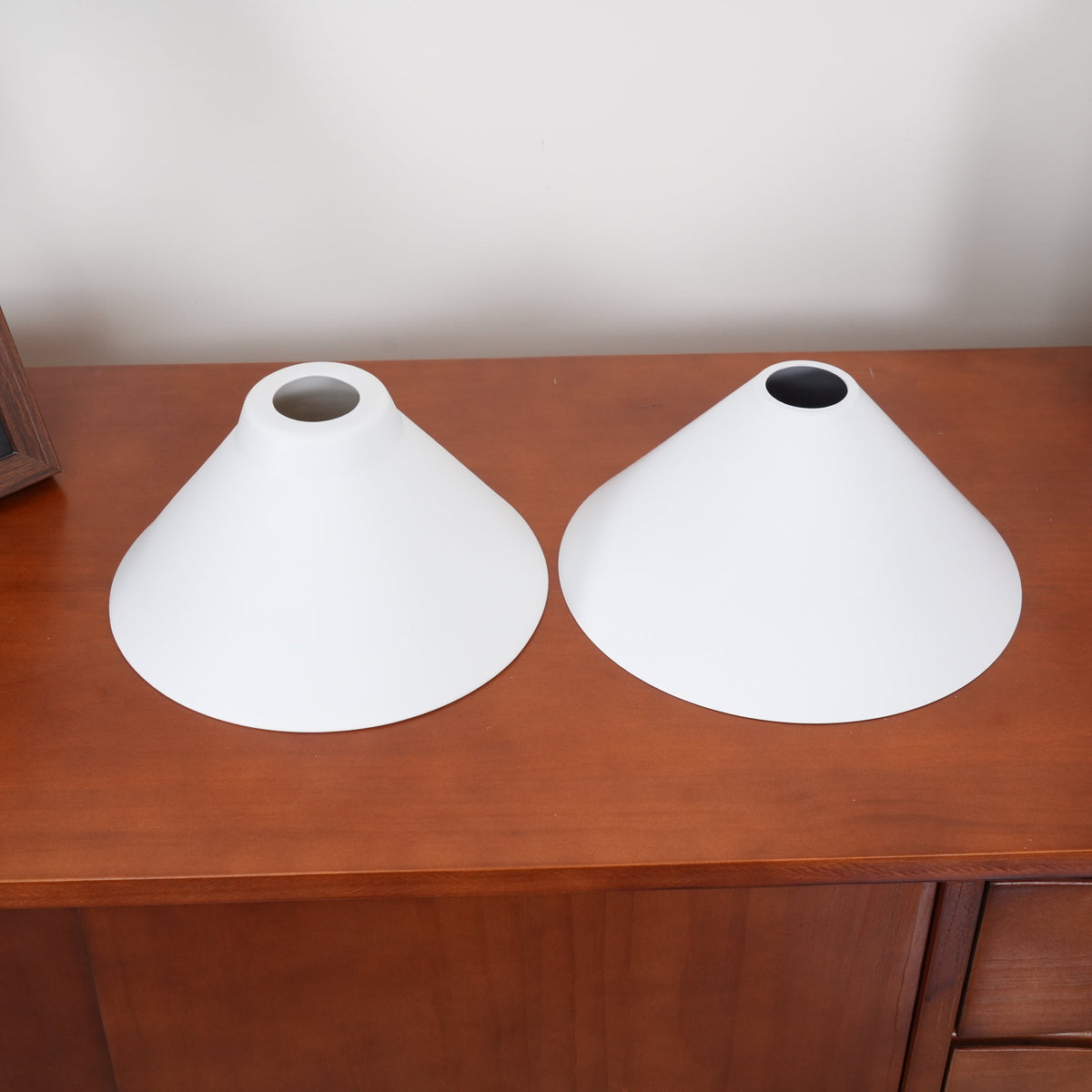 Thetford Wall Lamp