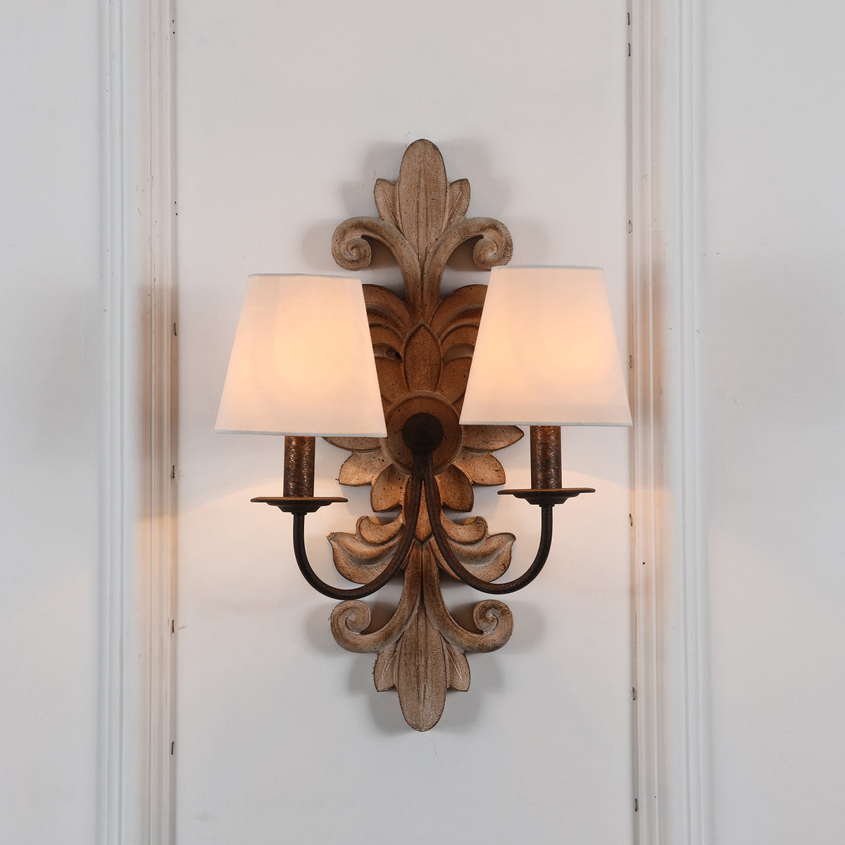 Trianon Glit Sconce