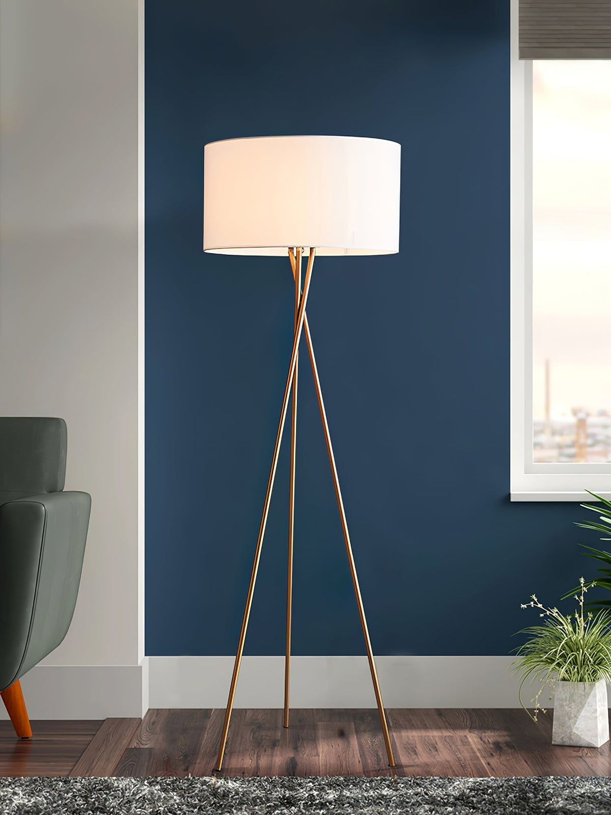 Tripod Grace Floor Lamp