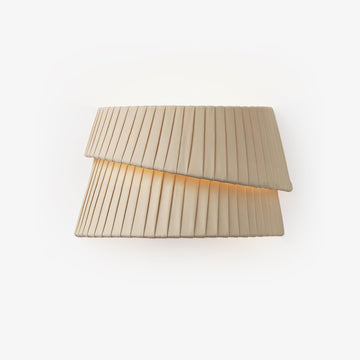 Vela Twist Wall Lamp