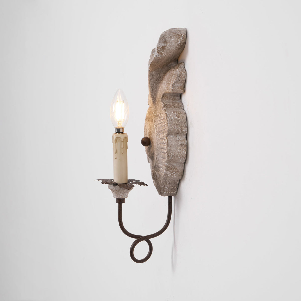 Verdure Vintage Sconce