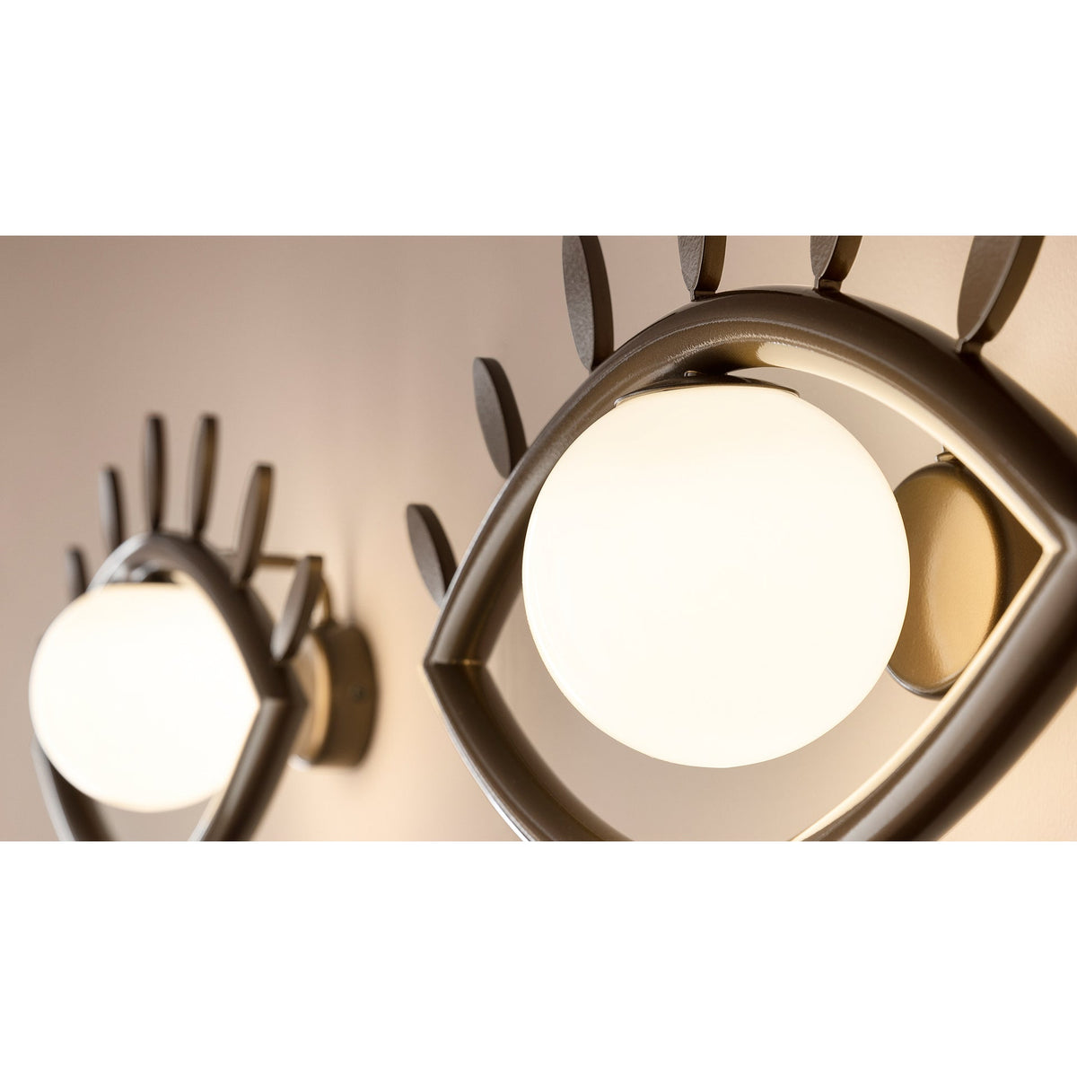 Visio Wall Lamp