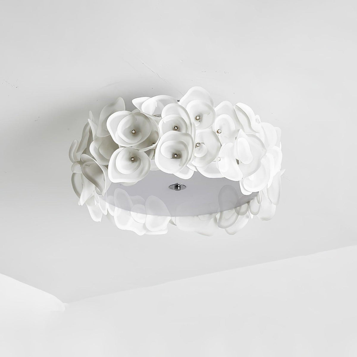 White Hydrangea Ceiling Lamp