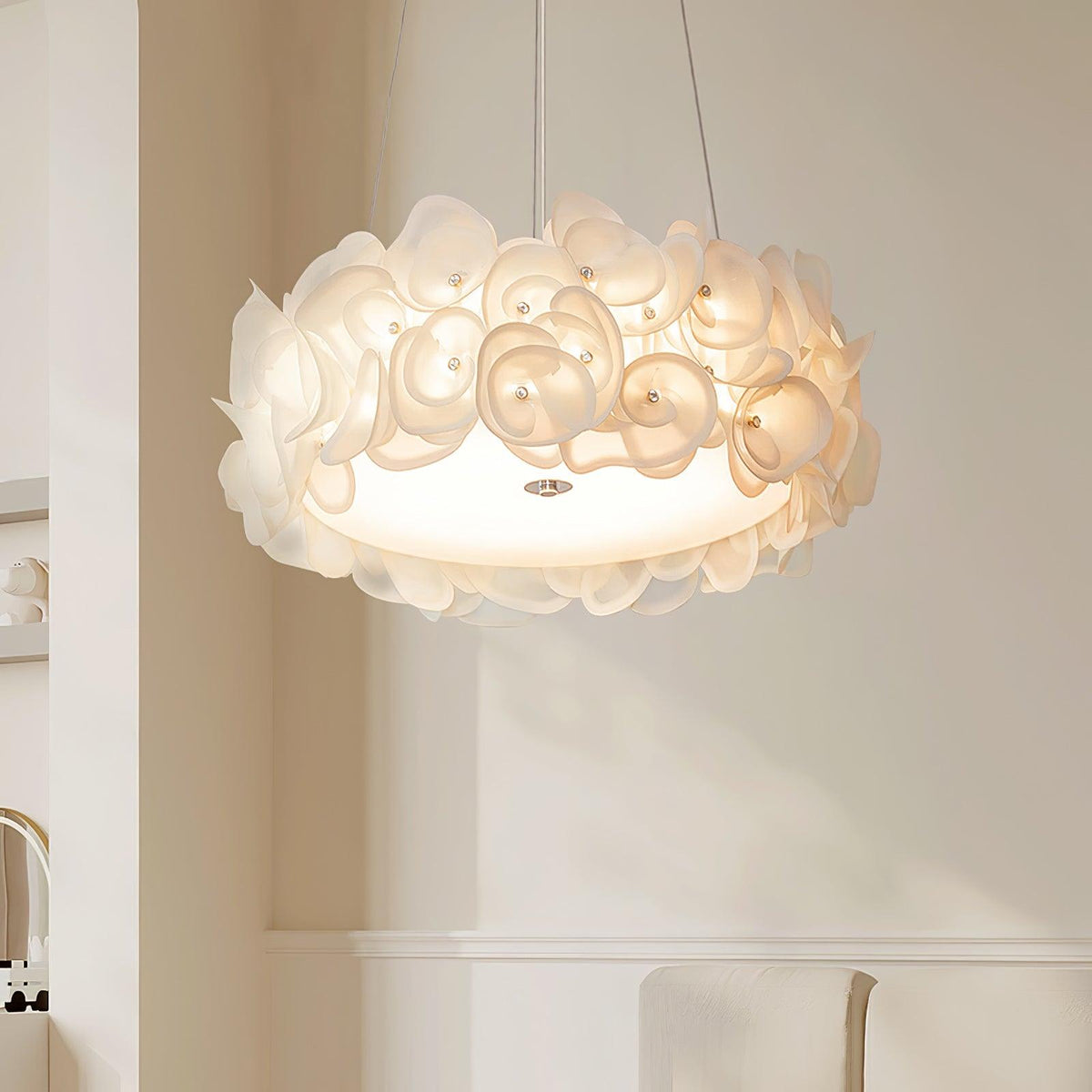 White Hydrangea Pendant Lamp