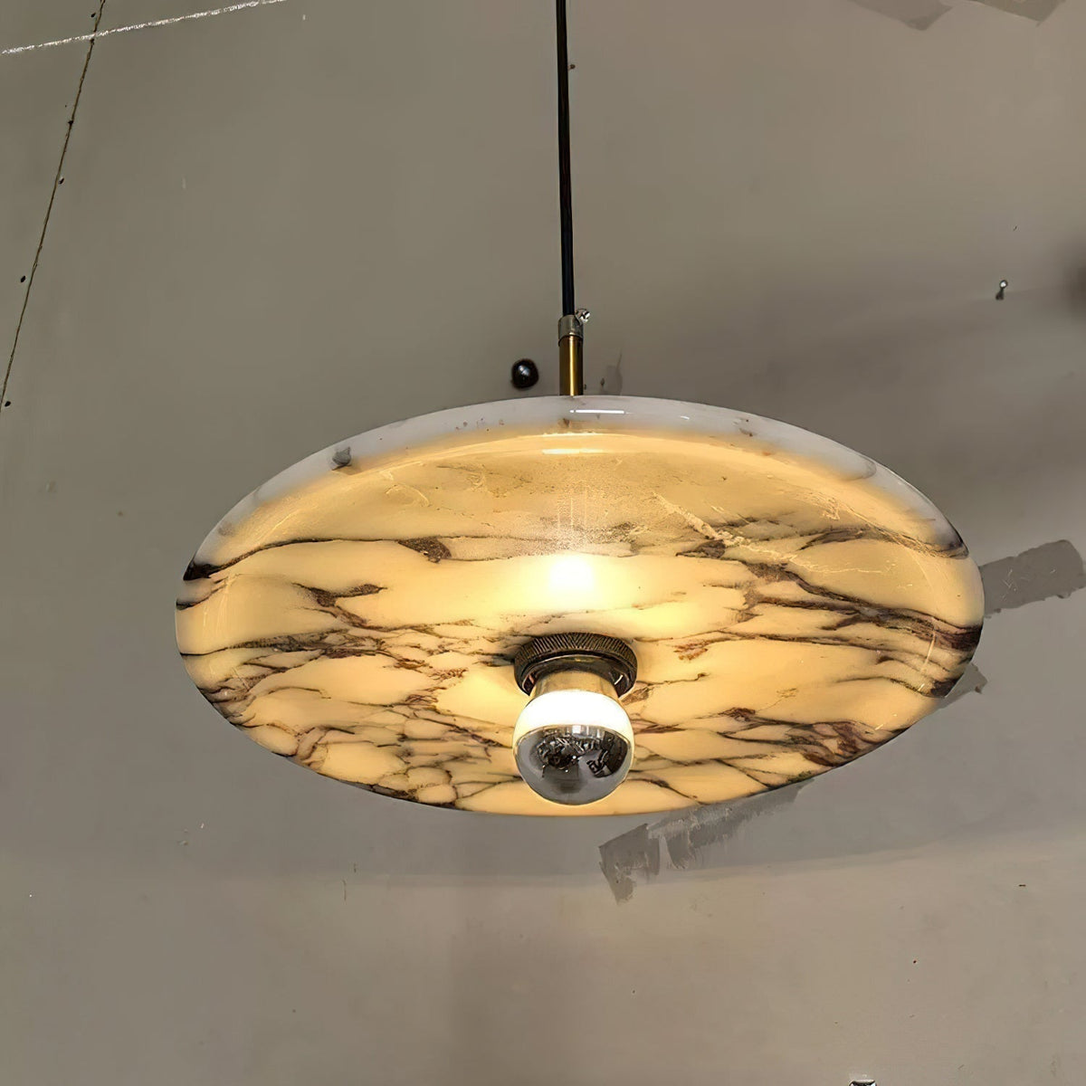 Zat Marble Pendant Lamp