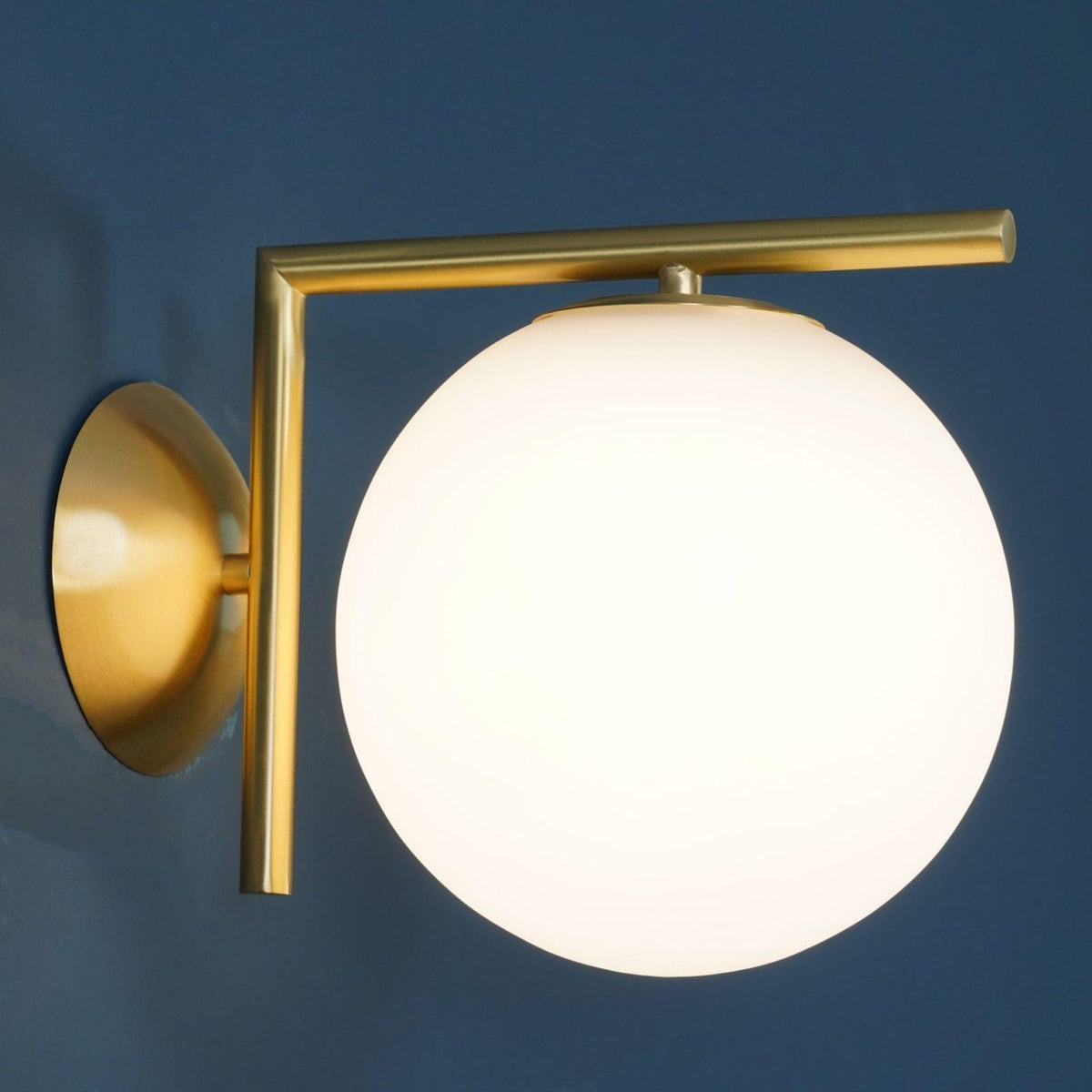 Blown Glass Opal Glass Wall Lamp
