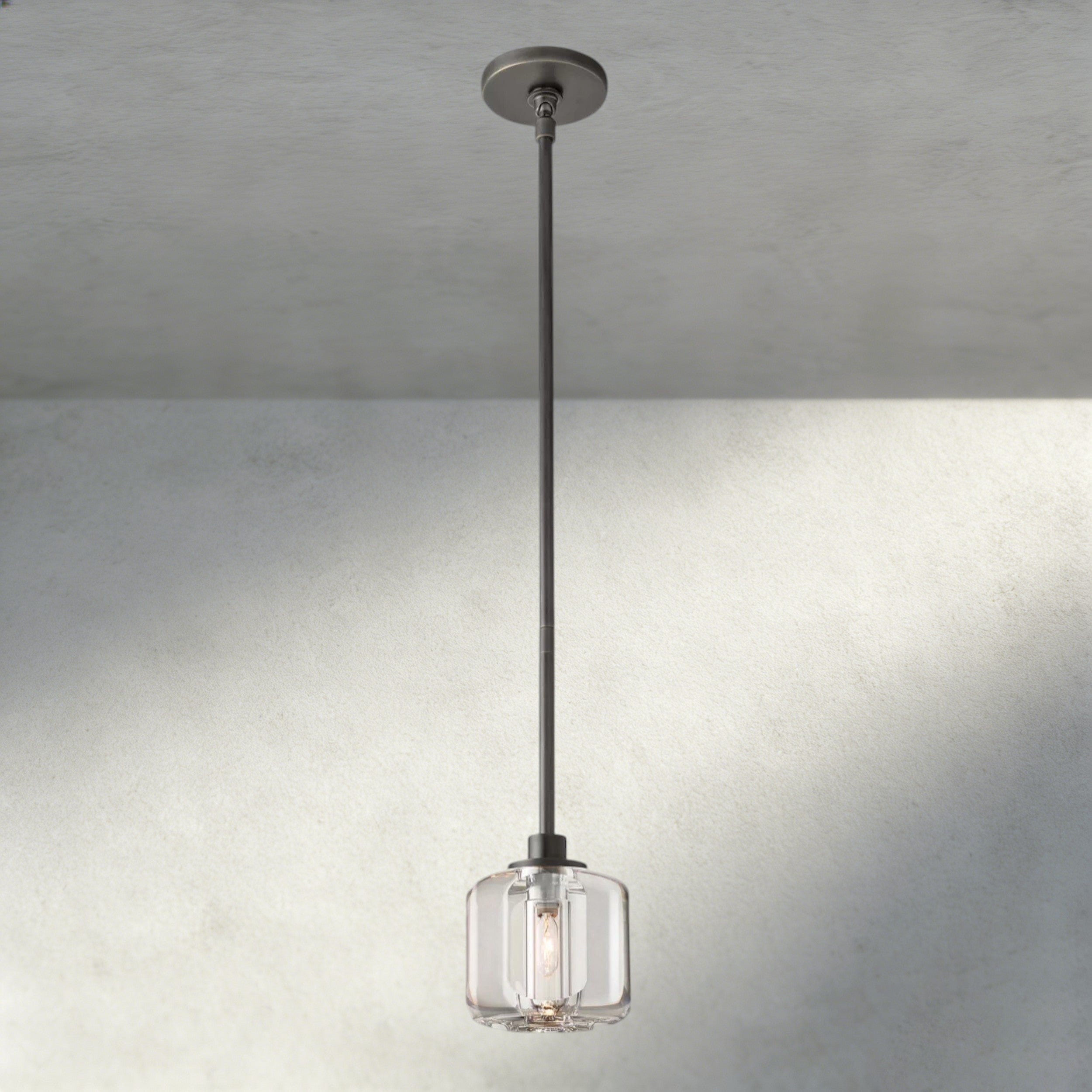 Demaret Pendant