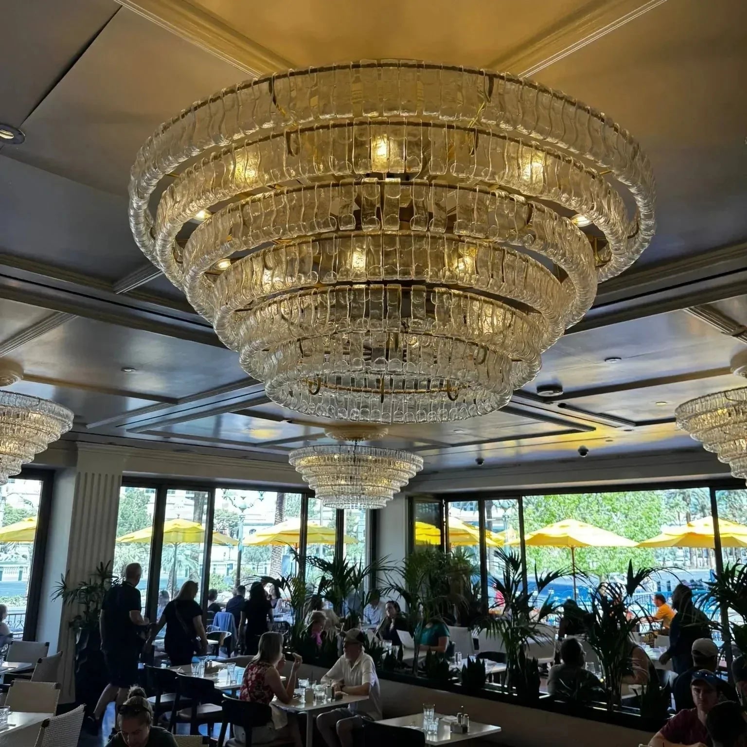 Ghiaccio Glass Round Chandelier 24" 36" 48" 60"