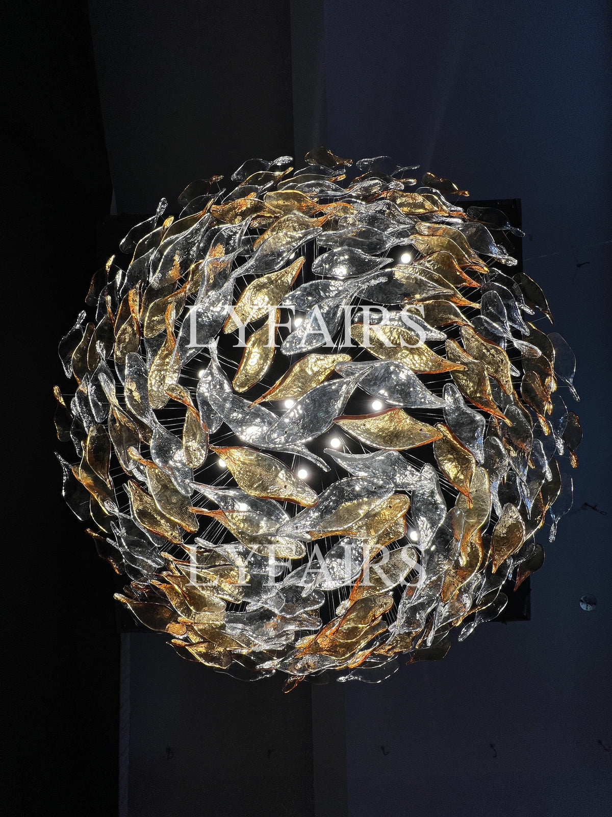 Luxury Glass Leaves Floating Chandelier with High-Quality Finish for Hotel, Villa, Living Room