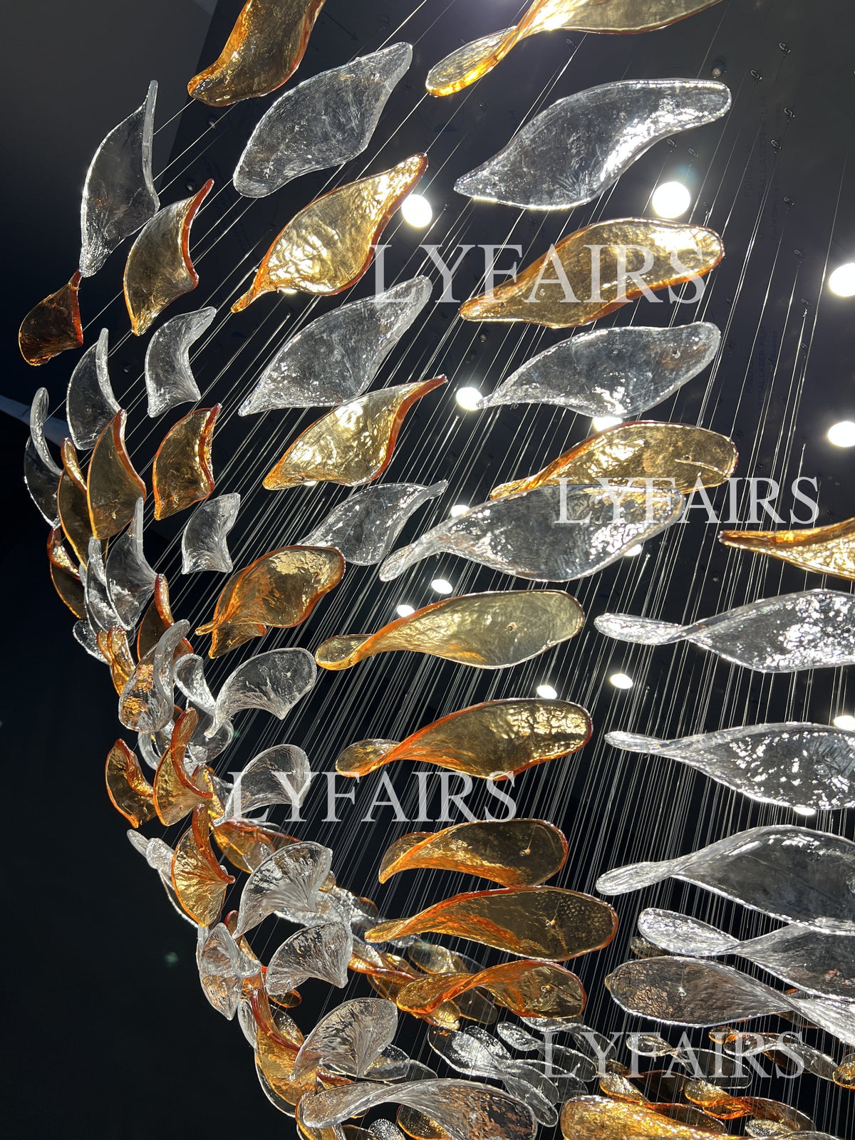 Luxury Glass Leaves Floating Chandelier with High-Quality Finish for Hotel, Villa, Living Room