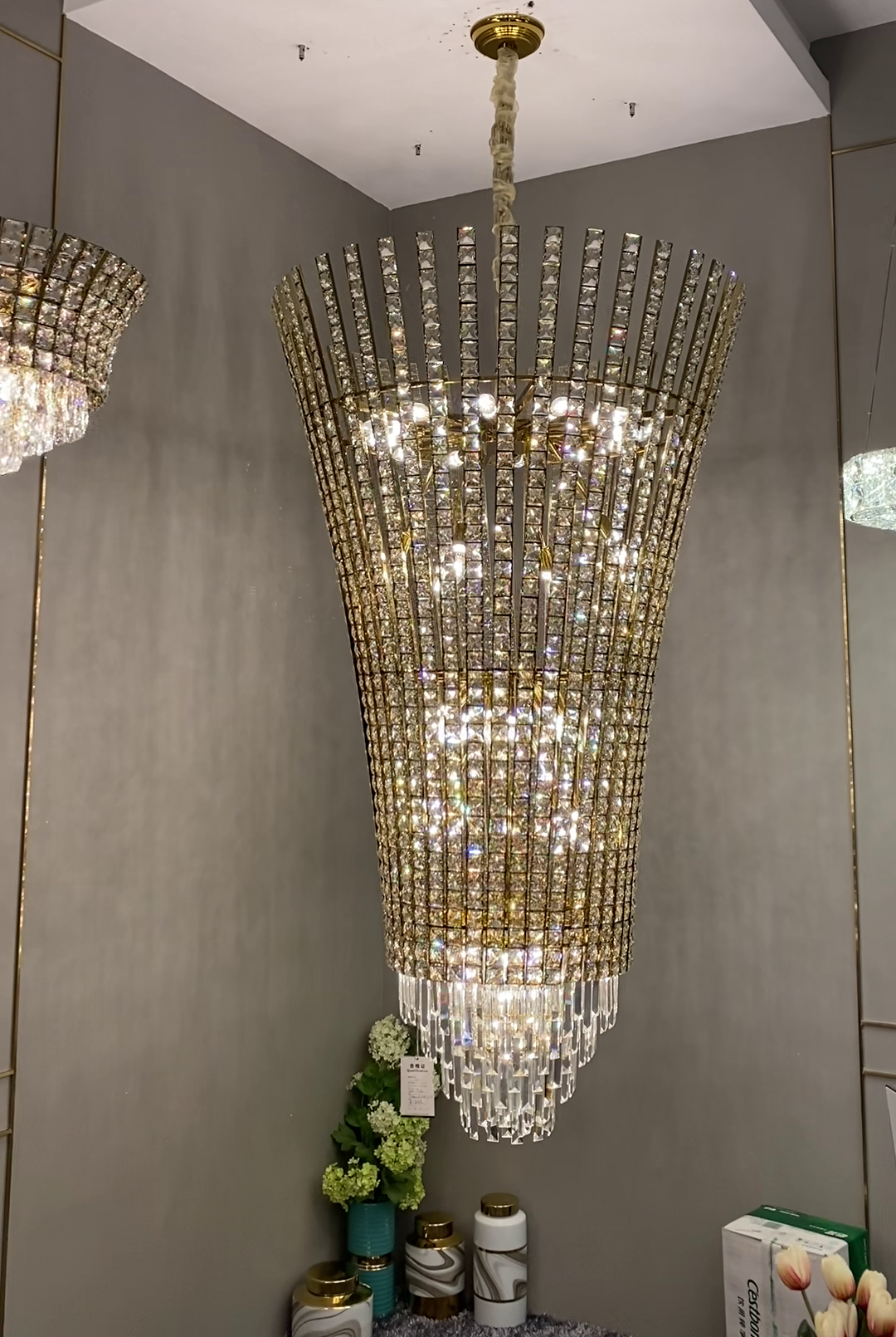 New Luxury Creative Multi-Tiered Crystal Chandelier in Champagne Gold Finish for Living / dining Room /