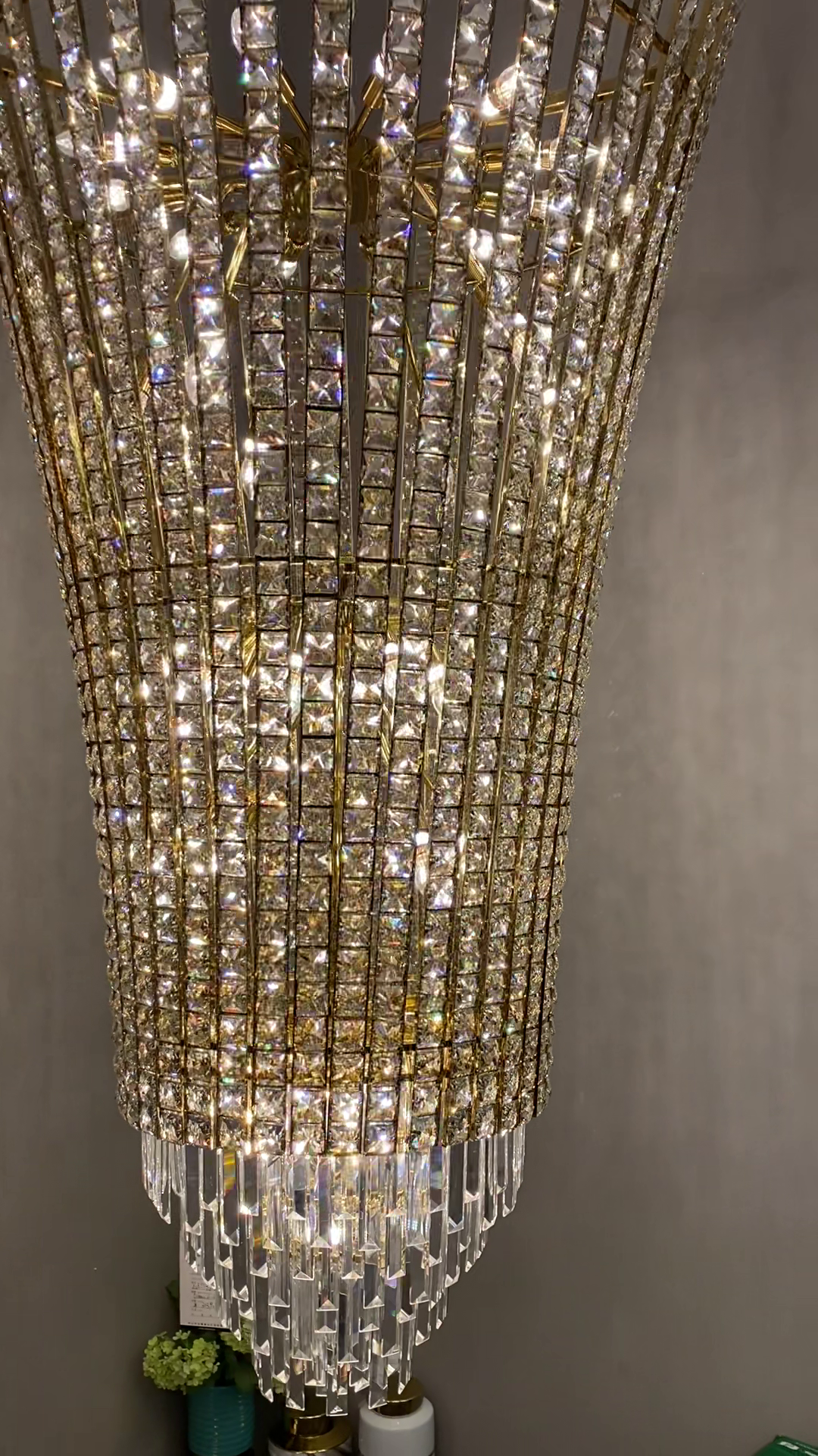 New Luxury Creative Multi-Tiered Crystal Chandelier in Champagne Gold Finish for Living / dining Room /