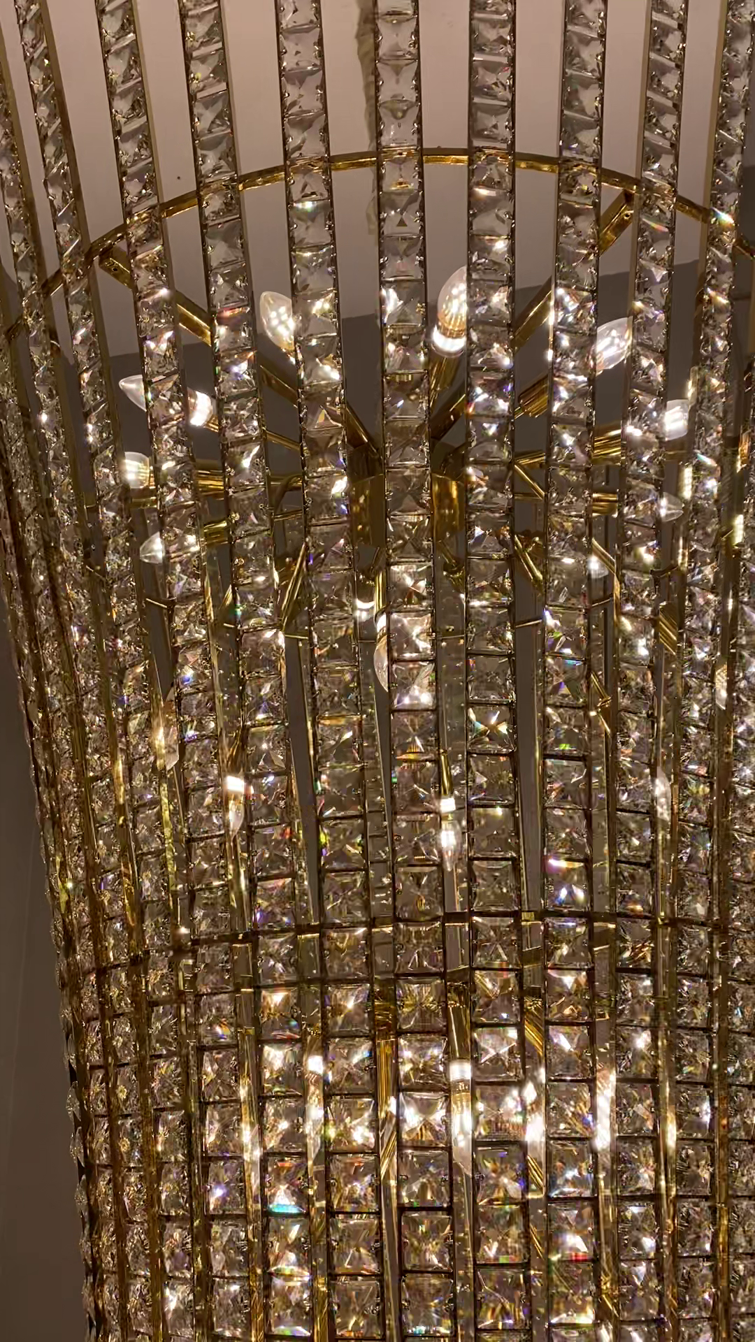 New Luxury Creative Multi-Tiered Crystal Chandelier in Champagne Gold Finish for Living / dining Room /