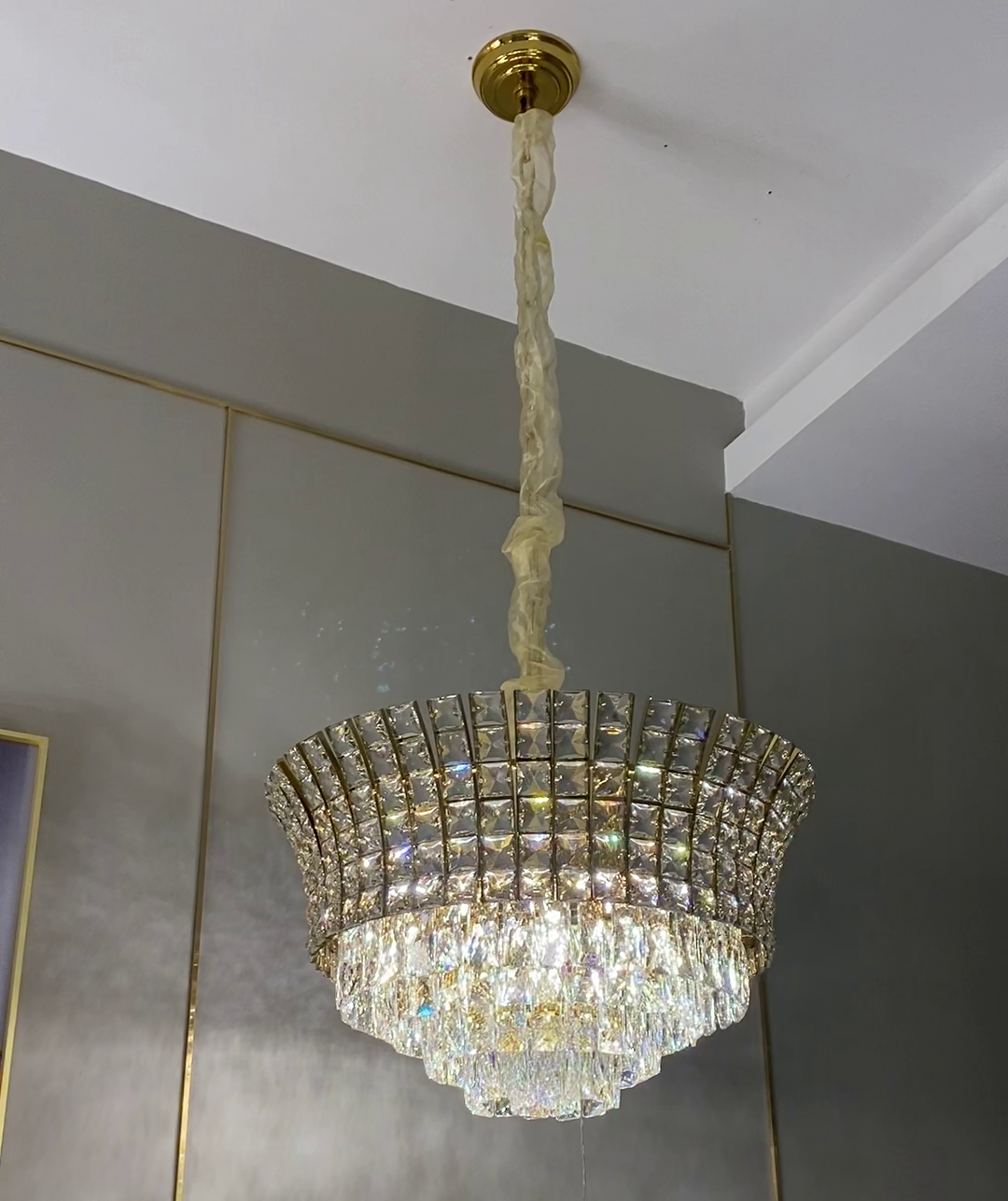 New Luxury Creative Multi-Tiered Crystal Chandelier in Champagne Gold Finish for Living / dining Room /