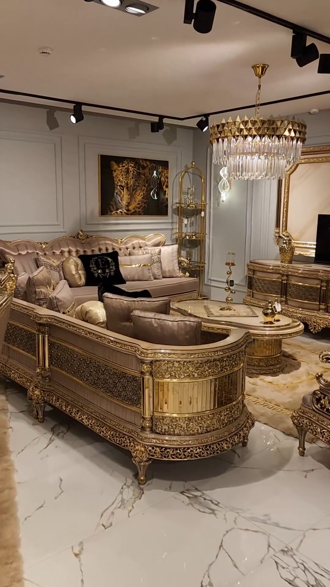 Luxury Crystal Chandelier with Gold Finish, Round or Rectangular Shape, Stainless Steel Quality for Living