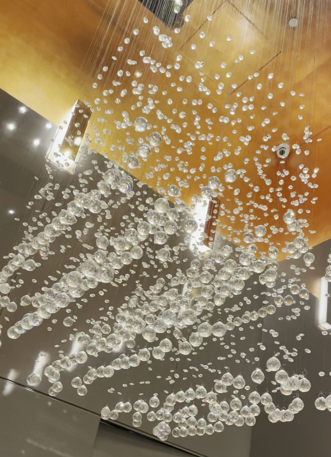 Crystal and Metal Floating Raindrop Chandelier for Staircase Foyer Living Room Entryway