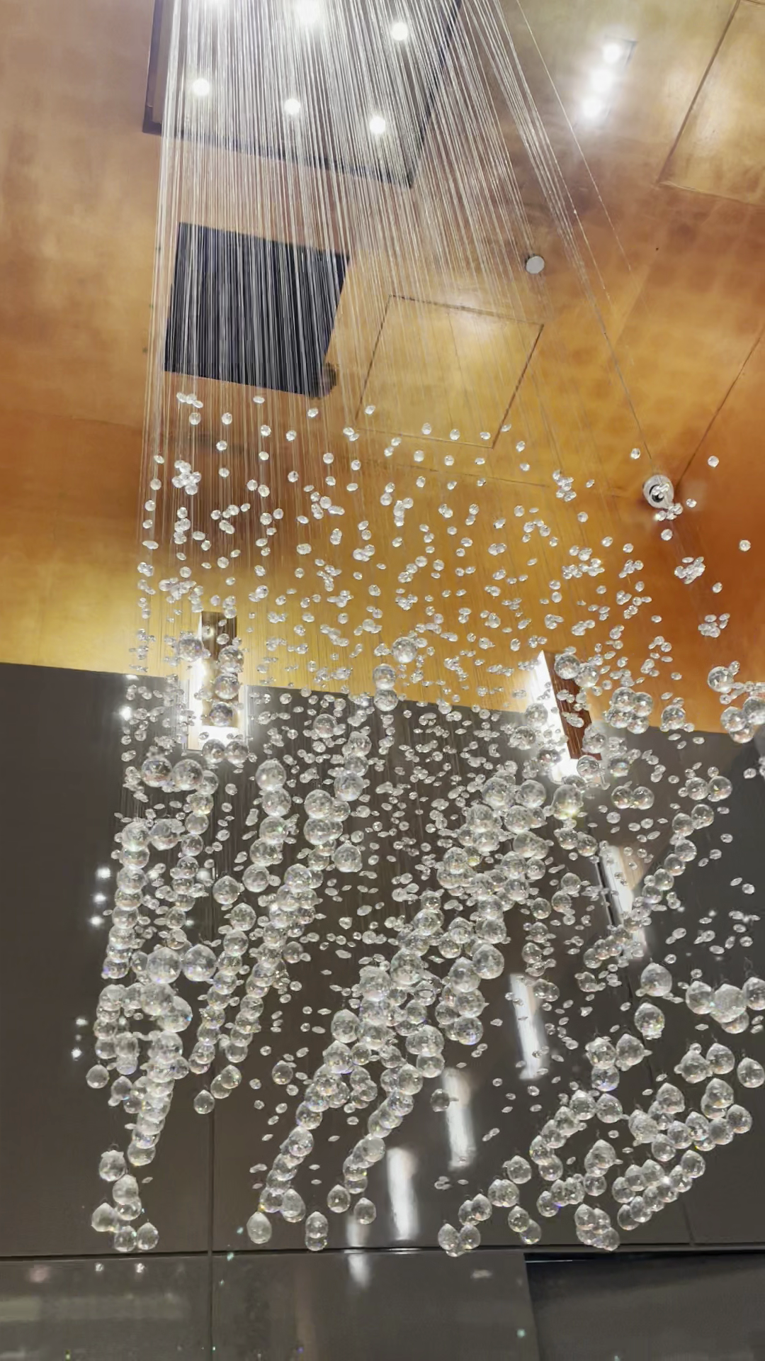 Crystal and Metal Floating Raindrop Chandelier for Staircase Foyer Living Room Entryway