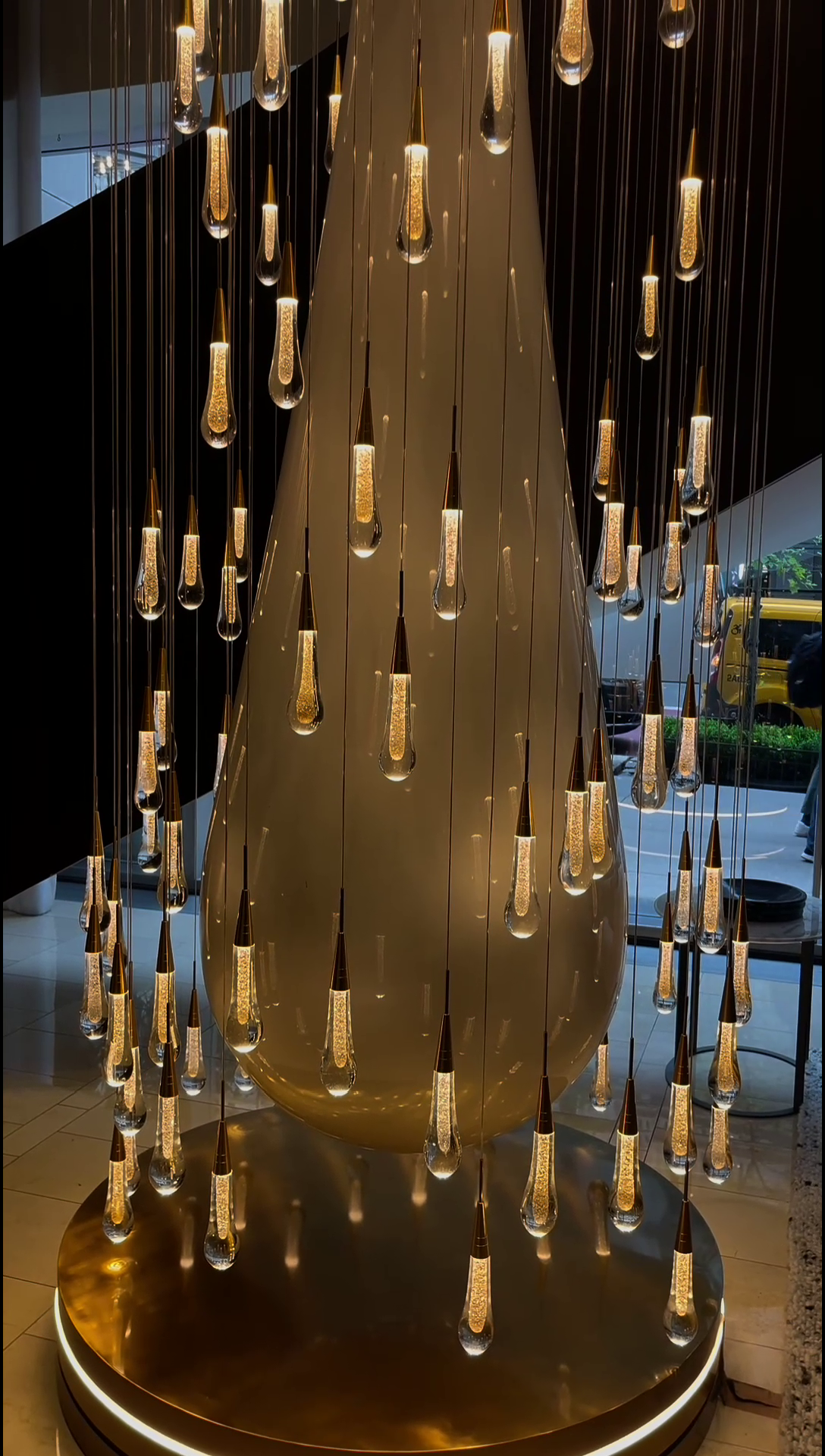 Modern Cascade Raindrop Round Spiral Crystal Chandelier for Staircase / foyer